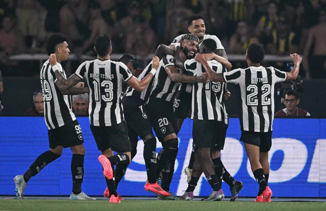 Botafogo 5x0 Peñarol, pela Copa Libertadores