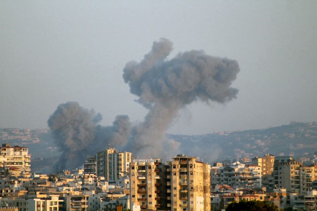 Escola Asmaa no campo de refugiados de Al Shati foi alvo de bombardeio