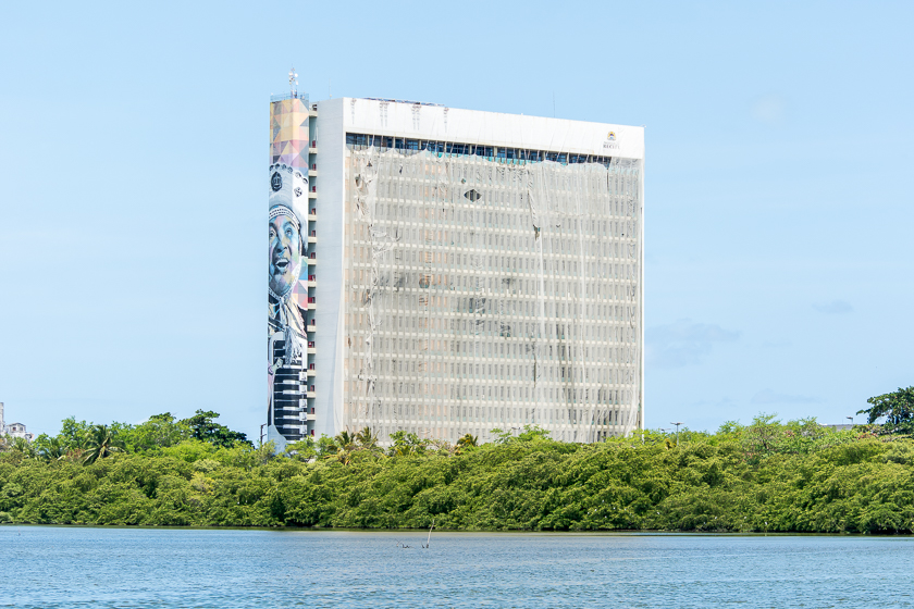 Vista da Prefeitura do Recife a partir do rio