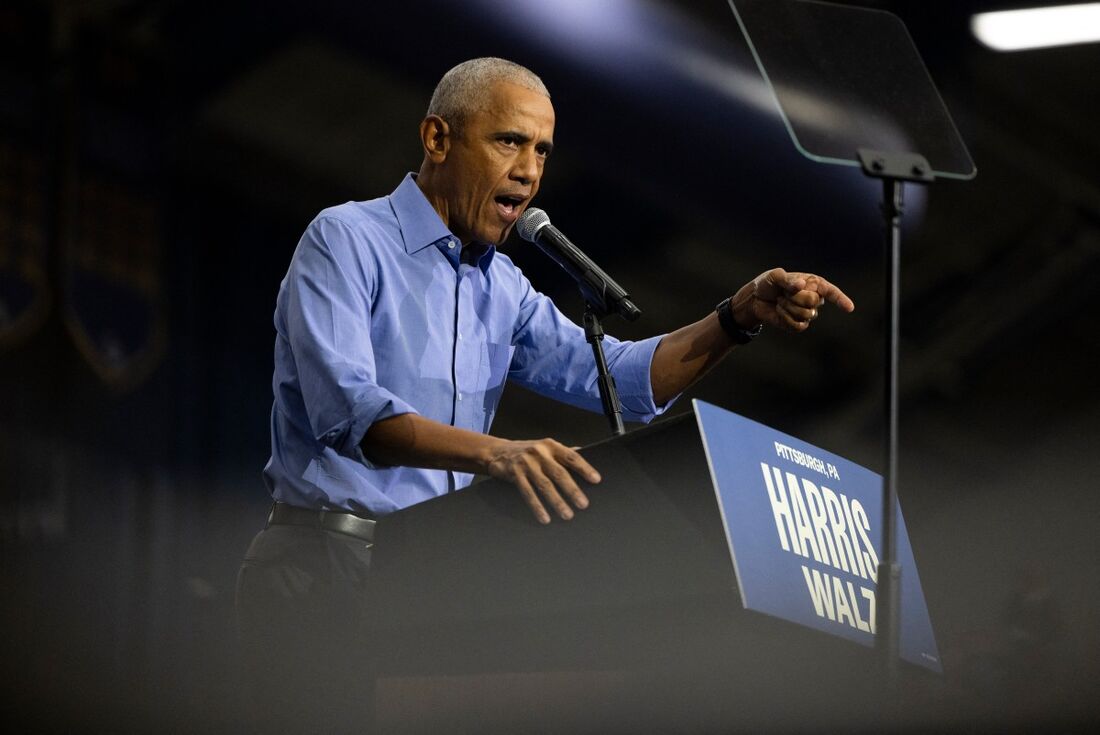 Ex-presidente Barack Obama em ato de campanha de Kamala Harris