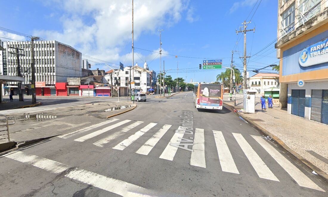 Pista central da avenida Dantas Barreto terá sentido único a partir de segunda (14)