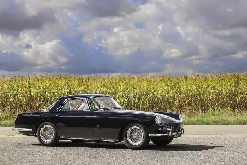 A casa de leilões Christie's venderá esta Ferrari 250 GT de 1958 em 20 de novembro em Paris