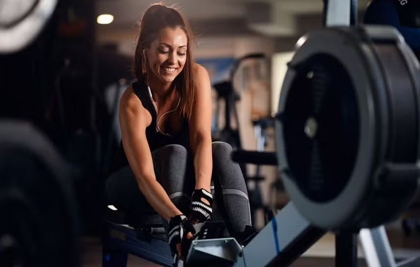 Estudos mostram que uma pausa de 10 semanas no treinamento de resistência não afetou a força máxima e o tamanho muscular.