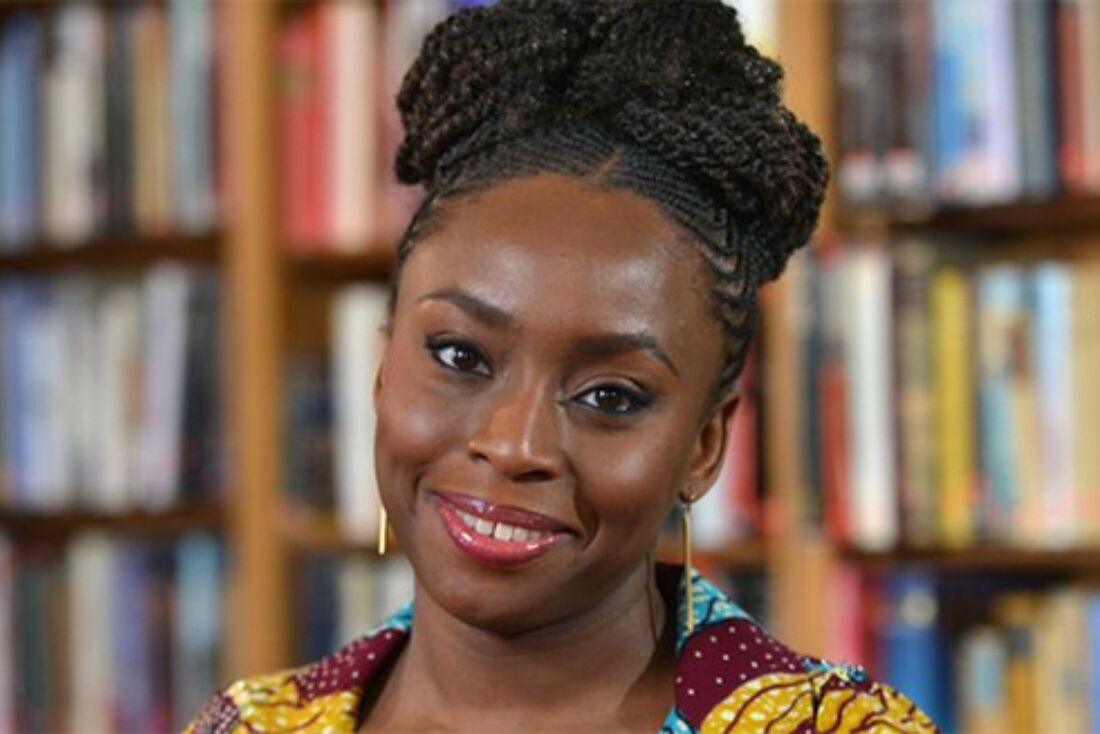 A escritora nigeriana Chimamanda Ngozi Adichie vai lançar um novo romance, em 2025