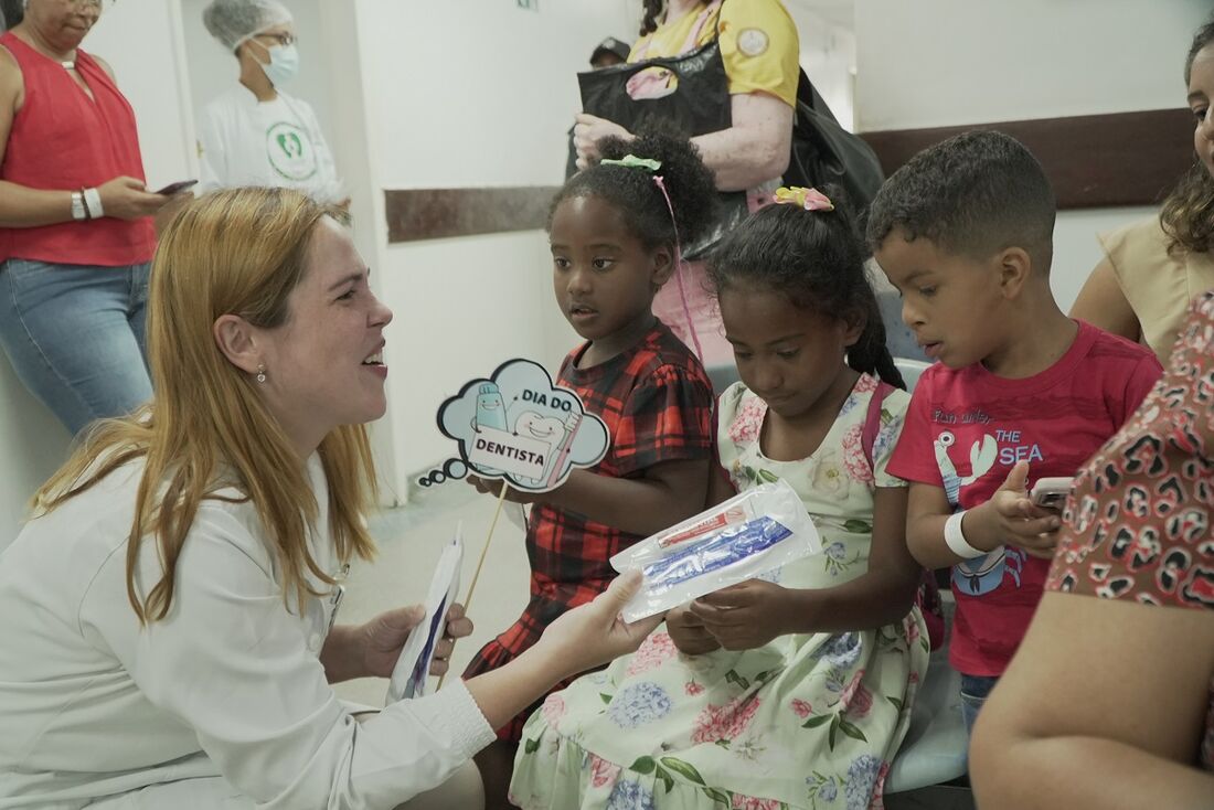 Ação do Imip no Dia do Dentista