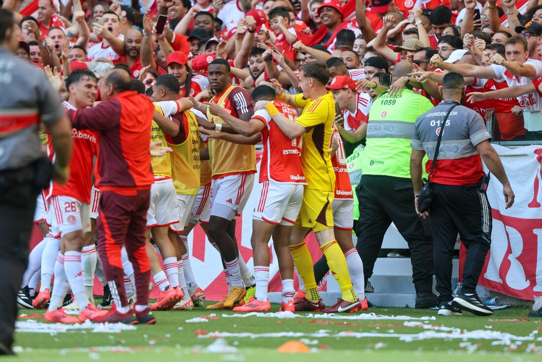 Internacional vence o Grenal 443