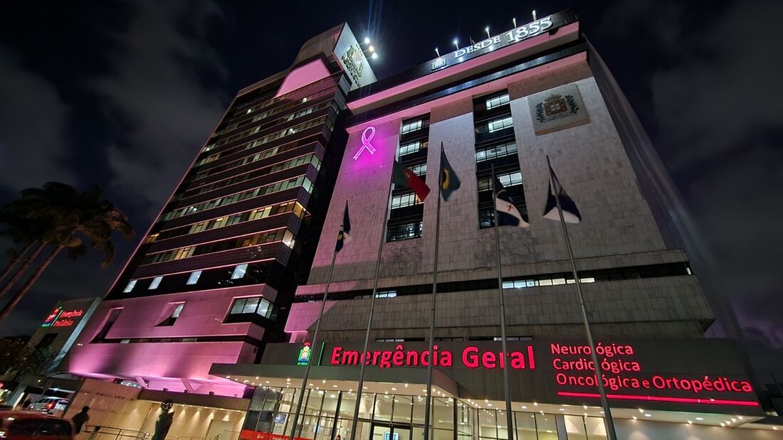 Real Hospital Português participa da campanha Outubro Rosa