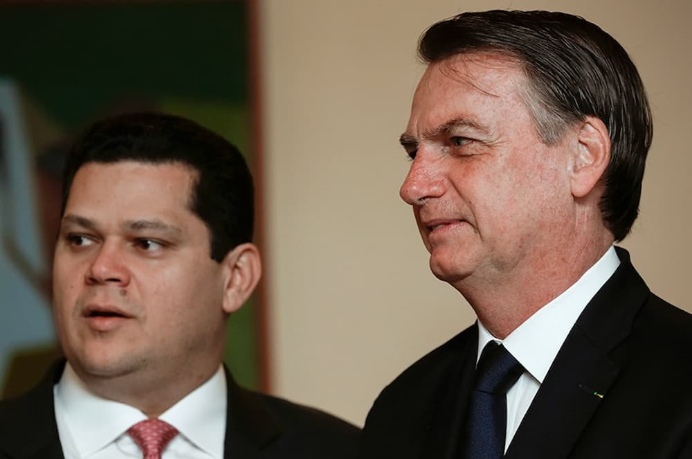  Davi Alcolumbre (União-AP) e o ex-presidente Jair Bolsonaro