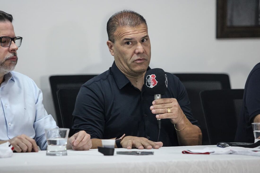 Harlei Menezes chegou com um discurso forte ao Arruda de recuperar o prestígio tricolor 