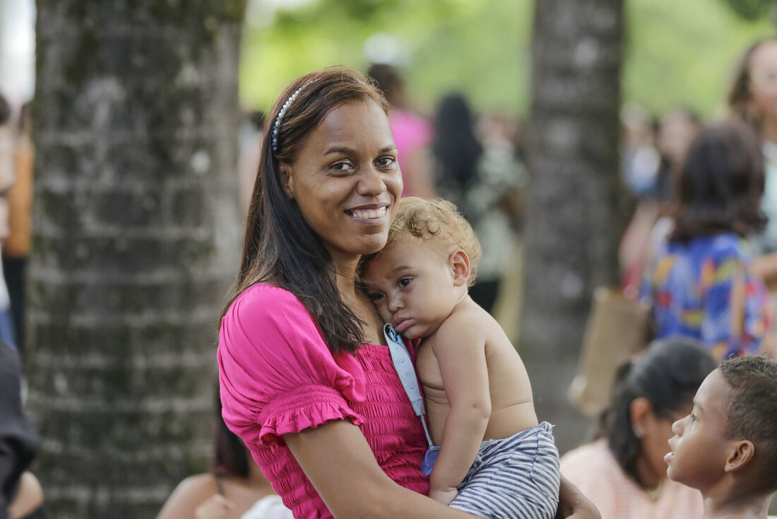 Programa Mães de Pernambuco abre novas vagas