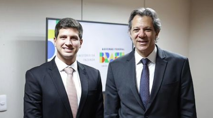 João Campos se reúne com Fernando Haddad para discutir oportunidades para Recife