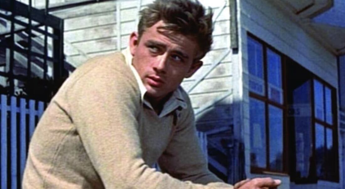 James Dean em Vidas Amargas, filme de 1955 dirigido por Elia Kazan