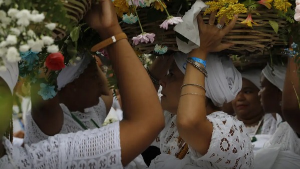 Candidaturas afro-religiosas são reação à violência, diz estudo