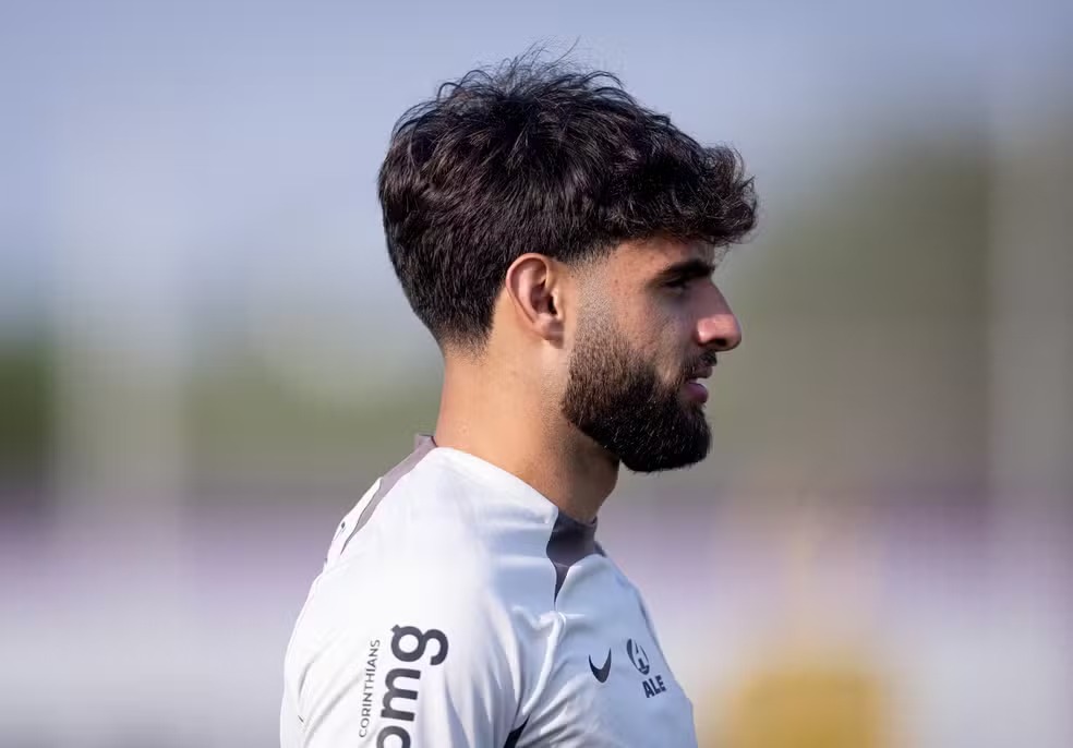 Yuri Alberto em treino pelo Corinthians