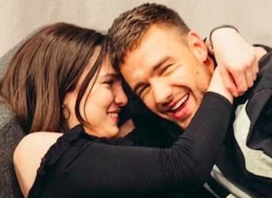 Maya Henry com o ex-noivo Liam Payne, morto aos 31 anos