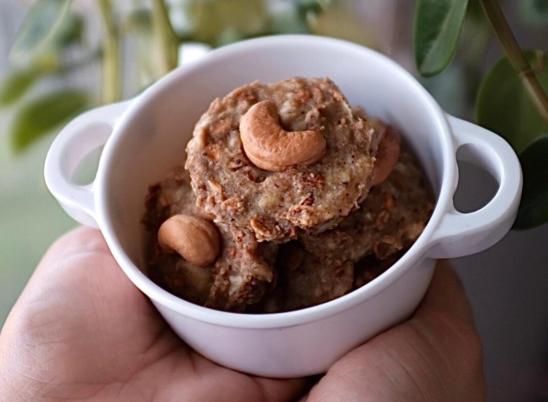 Segundo Barbara, a receita do cookies de banana é sucesso garantido para um lanche durante a prova