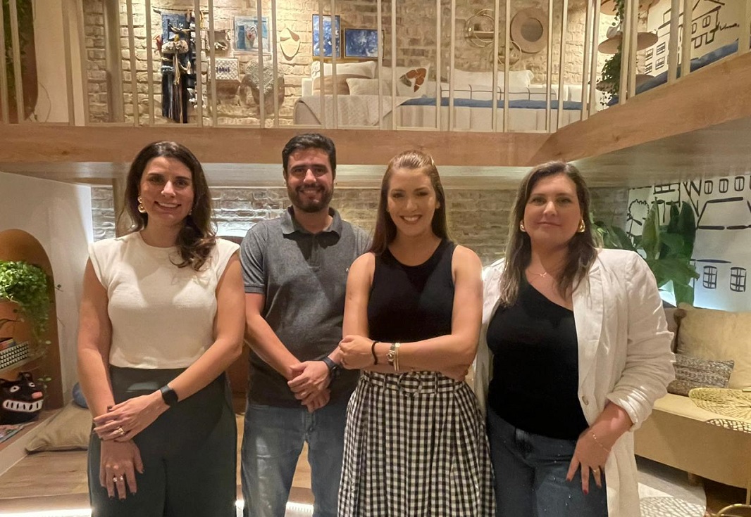 Carolina Puttini, Mariana Perazzo e Catarina Lins, sócias na DuoPL Arquitetura, junto com diretor do Instituto Pipa, Rogério Morais