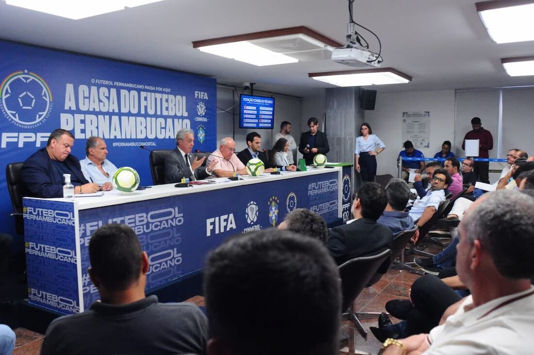 Com a presença dos representantes dos dez clubes, Conselho arbitral definiu questões técnicas do Pernambucano 2025 