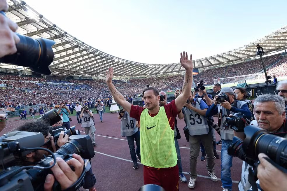 Totti em sua despedida pela Roma na temporada 2016/17