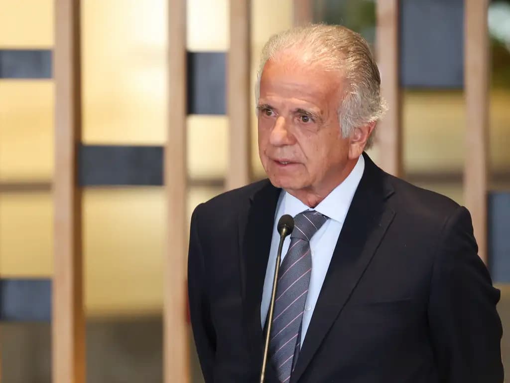 José Múcio, ministro da Defesa