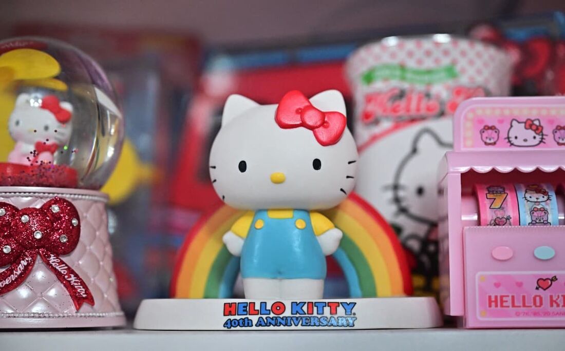 Hello Kitty não é uma gatinha, mas uma garotinha de Londres, de acordo com a Sanrio, a empresa que criou a personagem 