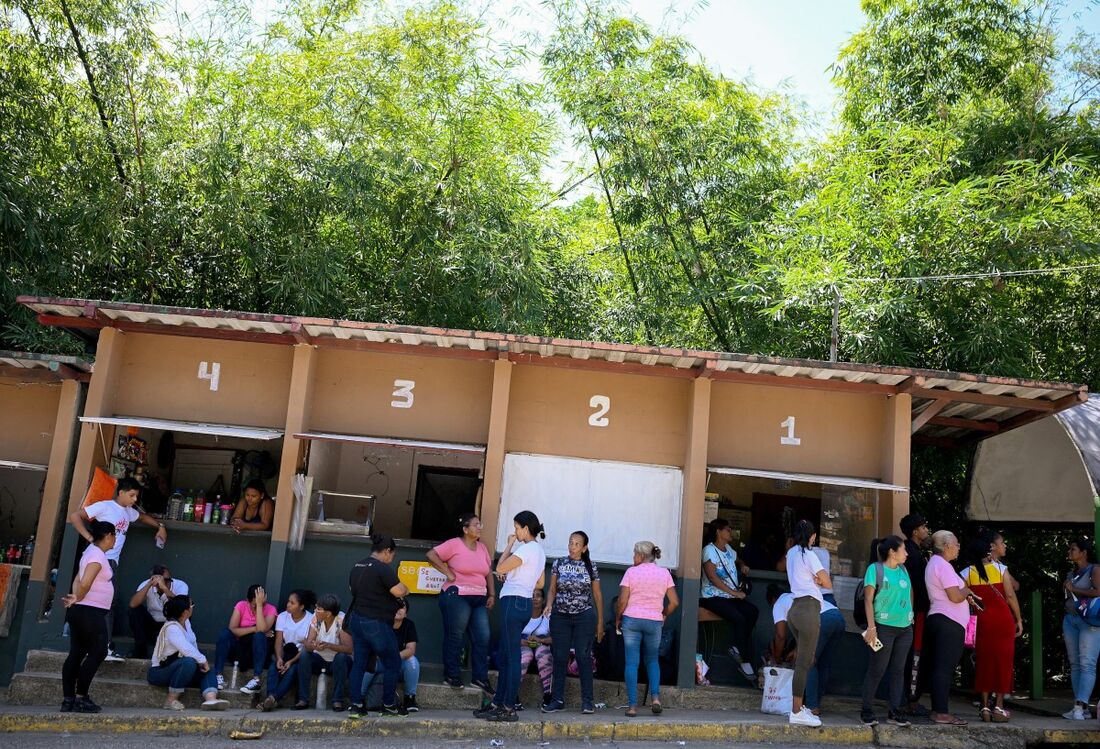 Cerca de 50 "jovens adultos" detidos em Tocorón receberam medidas cautelares