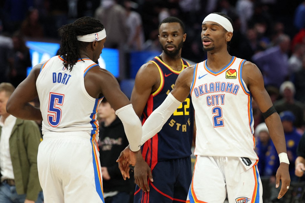 Shai Gilgeous-Alexander, com a camisa 2, foi o cestinha do Thunder