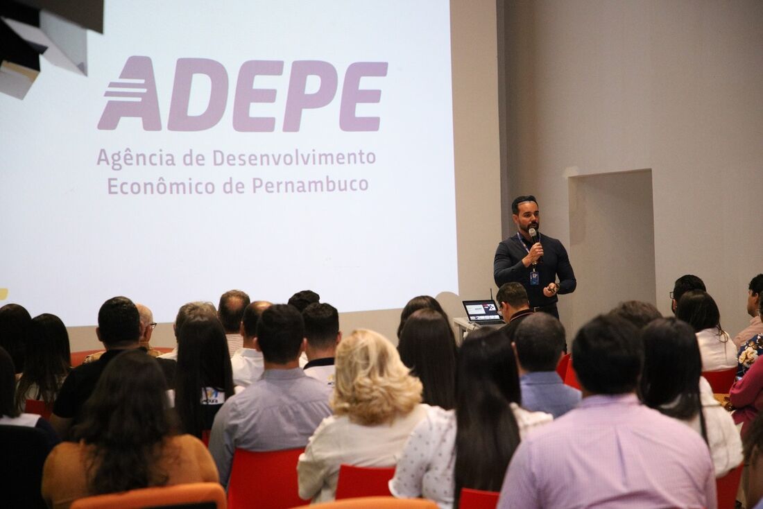 Governo de Pernambuco promove evento para apresentação de incentivos fiscais e financeiros para ampliação e implementação de indústrias em Garanhuns.