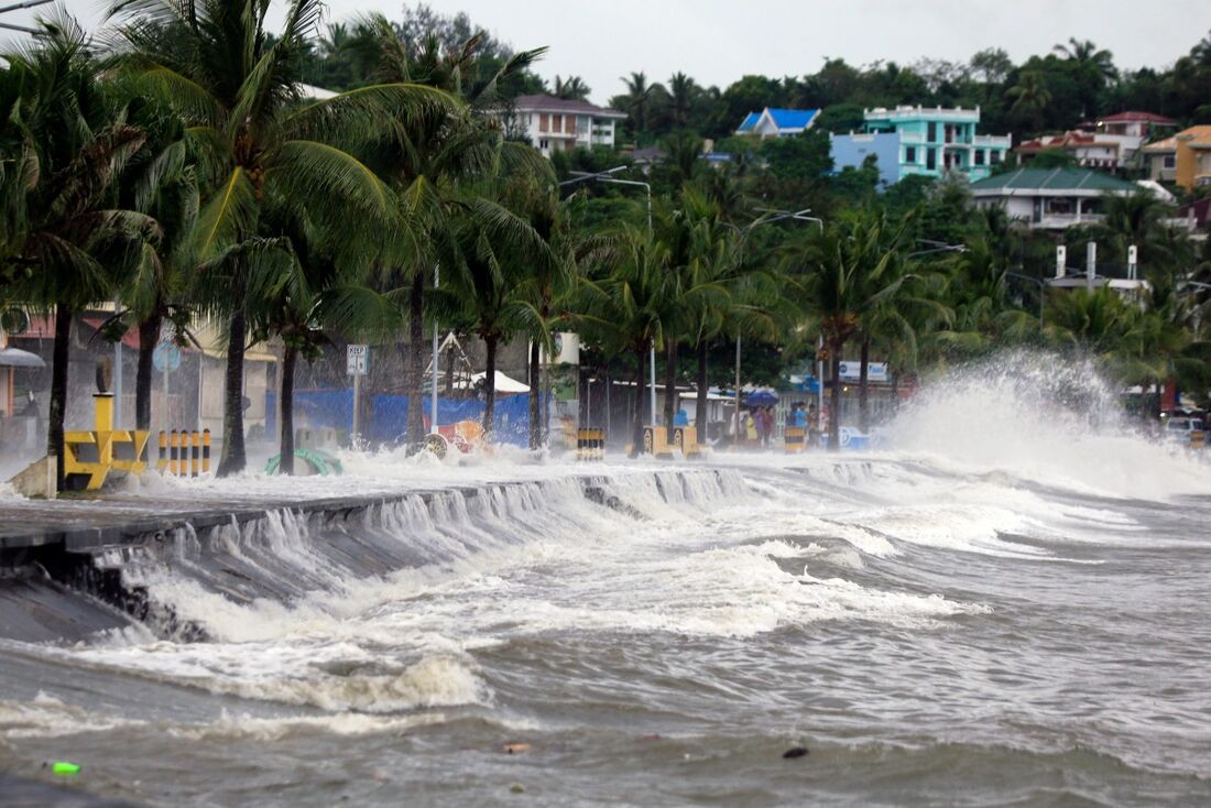 Man-yi pode atingir Luzon, a ilha mais populosa e motor econômico do país