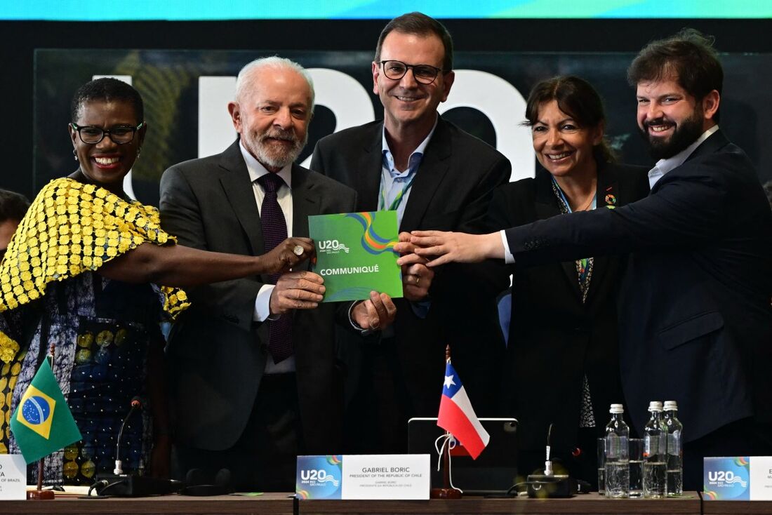 Aki Sawyerr: prefeita de Serra Leoa (esquerda da foto) participa do G20, no Rio