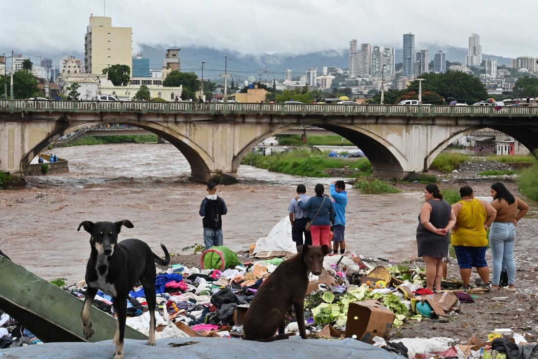 Tempestade tropical deixa quatro mortos em Honduras e Nicarágua nesta segunda-feira (18)