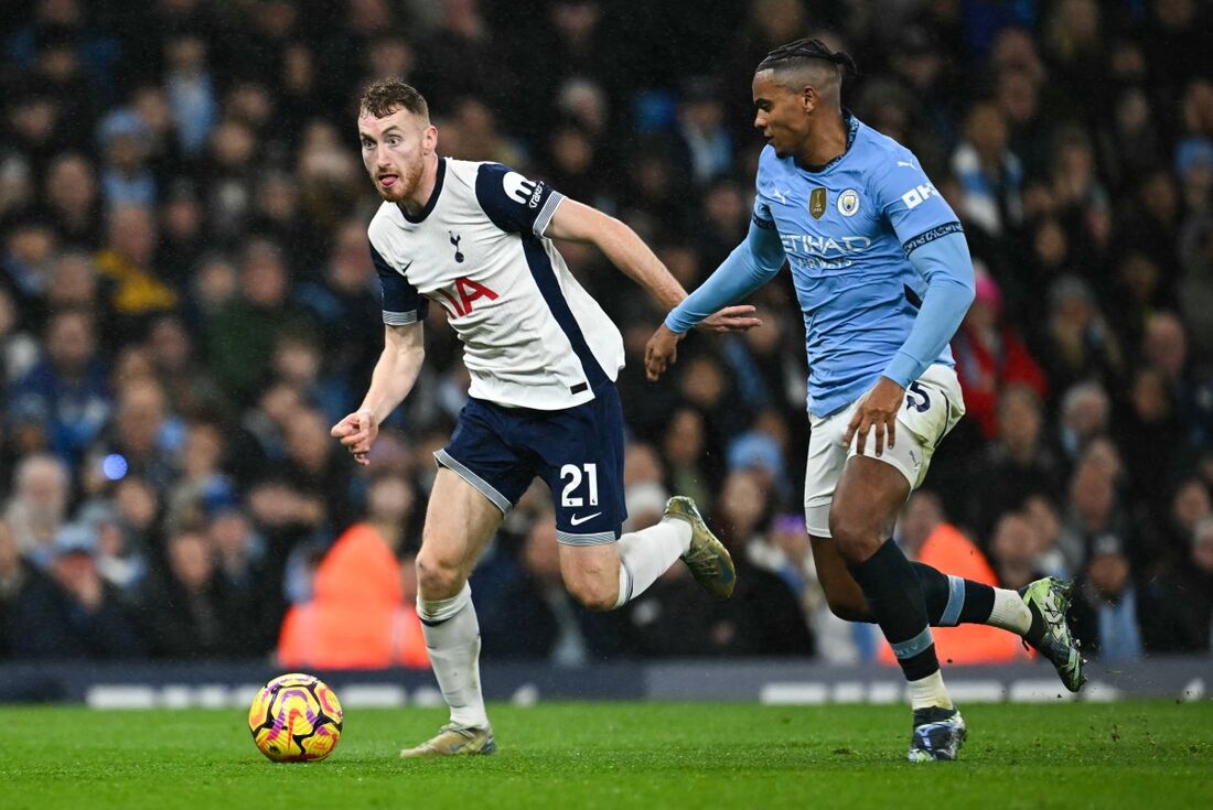 Lance de jogo entre Tottenham e Manchester City