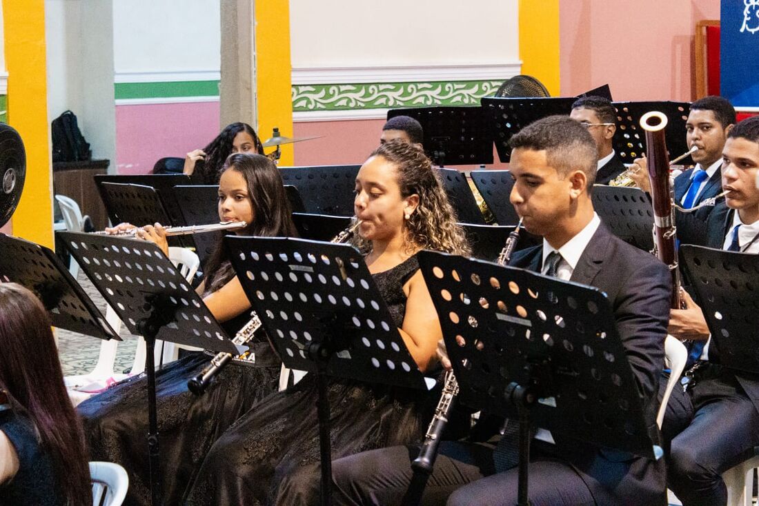 Orquestra Criança Cidadã durante apresentção