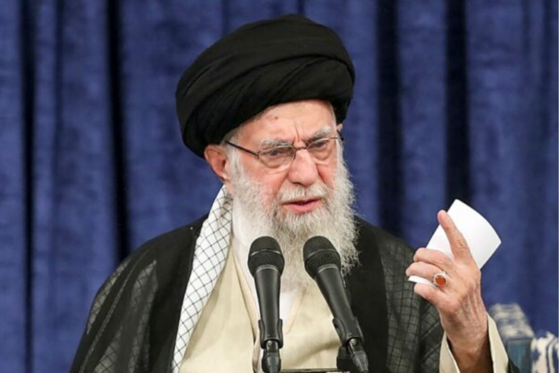 O líder supremo do Irã: Khamenei 