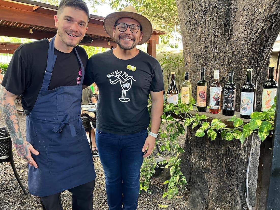 Pedro Godoy e o produtor Carlos Sanabria: convergência entre a comida e a taça