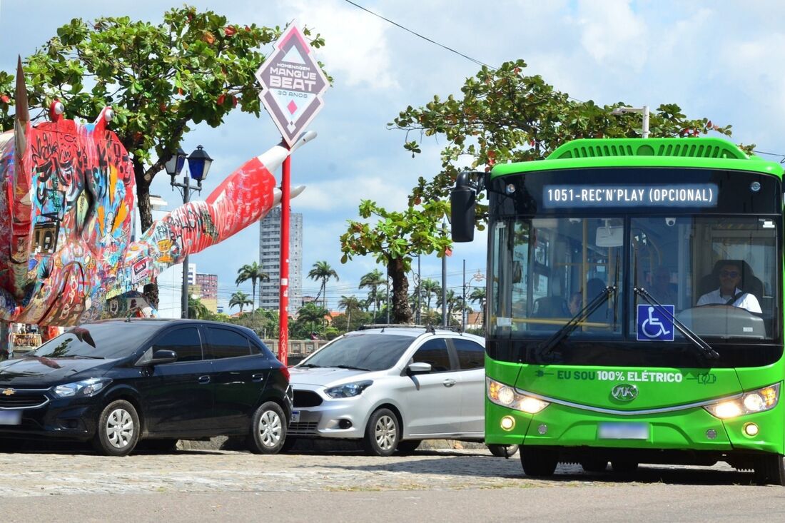 Ônibus especial levará público para o Rec'n'Play