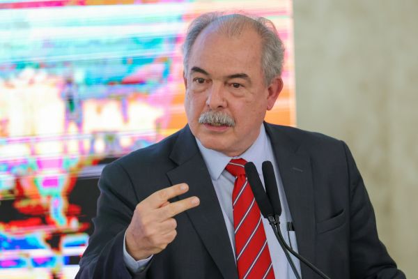 Presidente do BNDES, Aloízio Mercadante