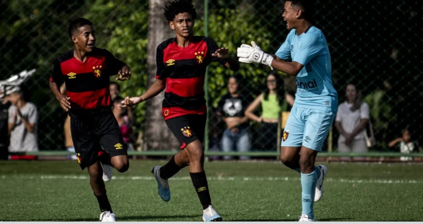 Jogadores do sub-13 do Sport 