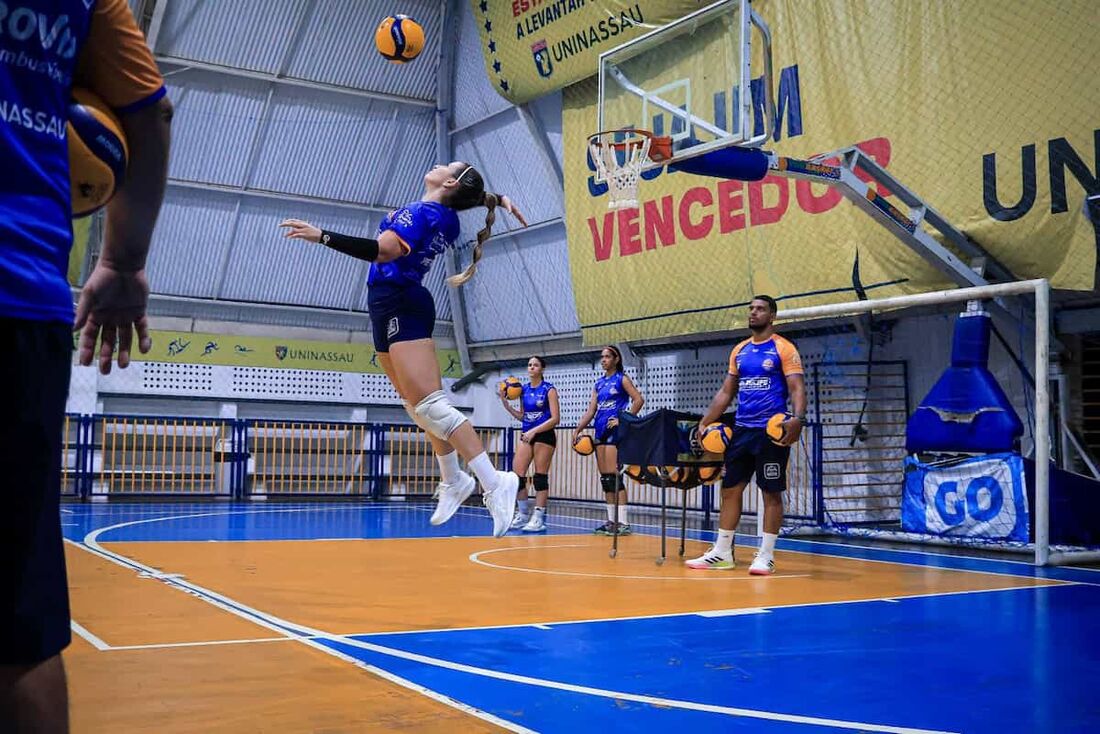 Recife Vôlei inicia busca por uma vaga na Superliga A 