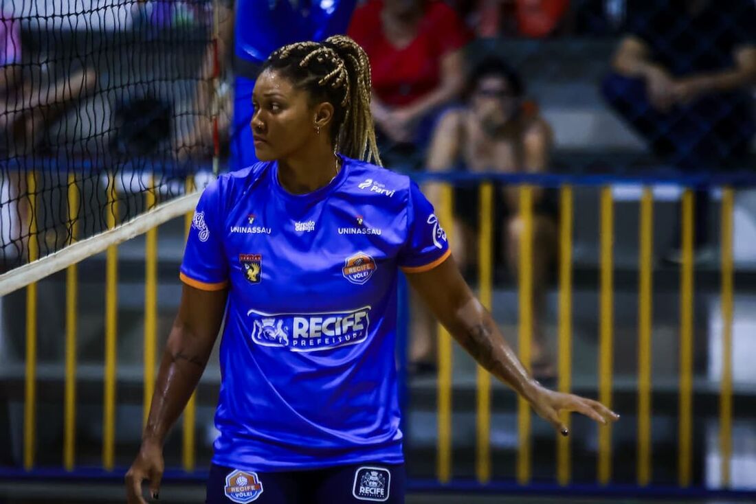 Recife Vôlei tem três levantadores de perfis diferentes no elenco 