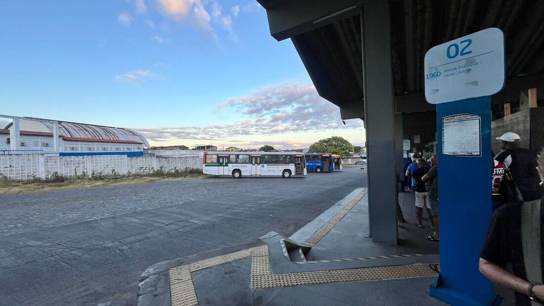 Poucos ônibus no TI Rio Doce: nenhum da Cidade Alta