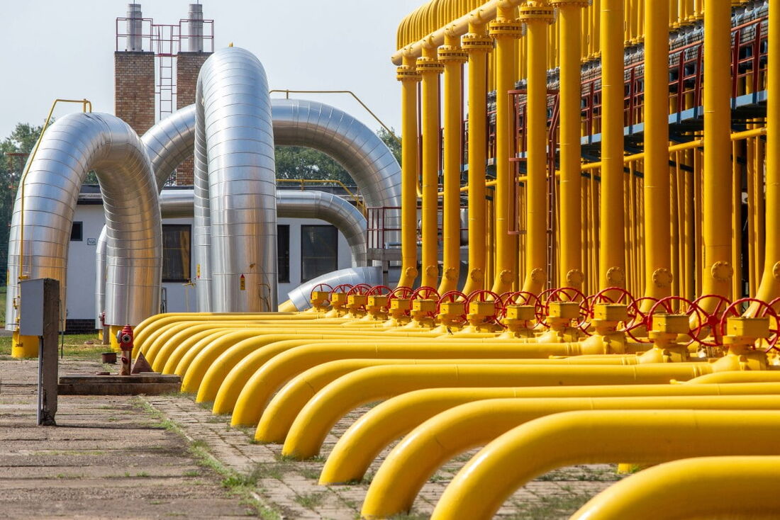 equipamento da estação de liberação e compressão da fronteira do gasoduto da Ucrânia em Veľke Kapusany, leste da Eslováquia. 