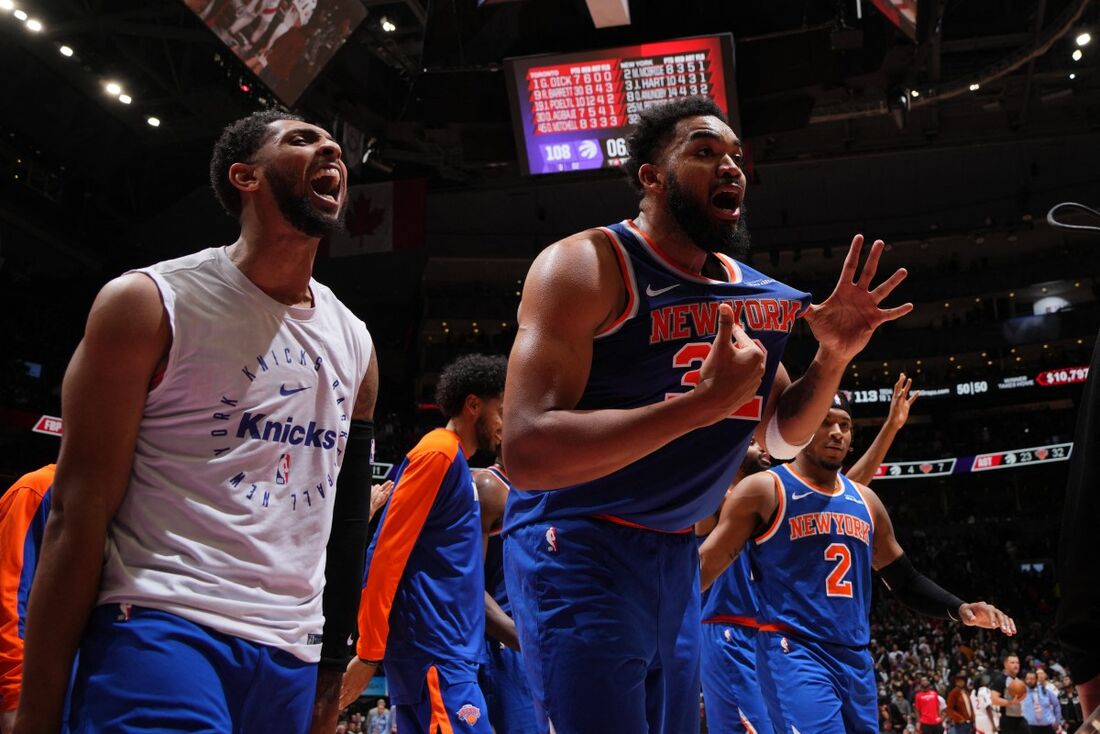 Knicks vencem Raptors e reagem na NBA