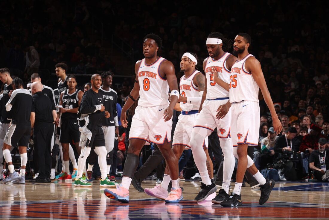 New York Knicks bateu os Spurs em jogo emocionante nesta quarta-feira (25)