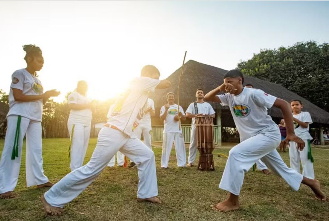 Praticantes de capoeira no sítio onde originalmente foi erguido o Quilombo dos Palmares, em Alagoas: governo estadual está de olho no afroturismo 