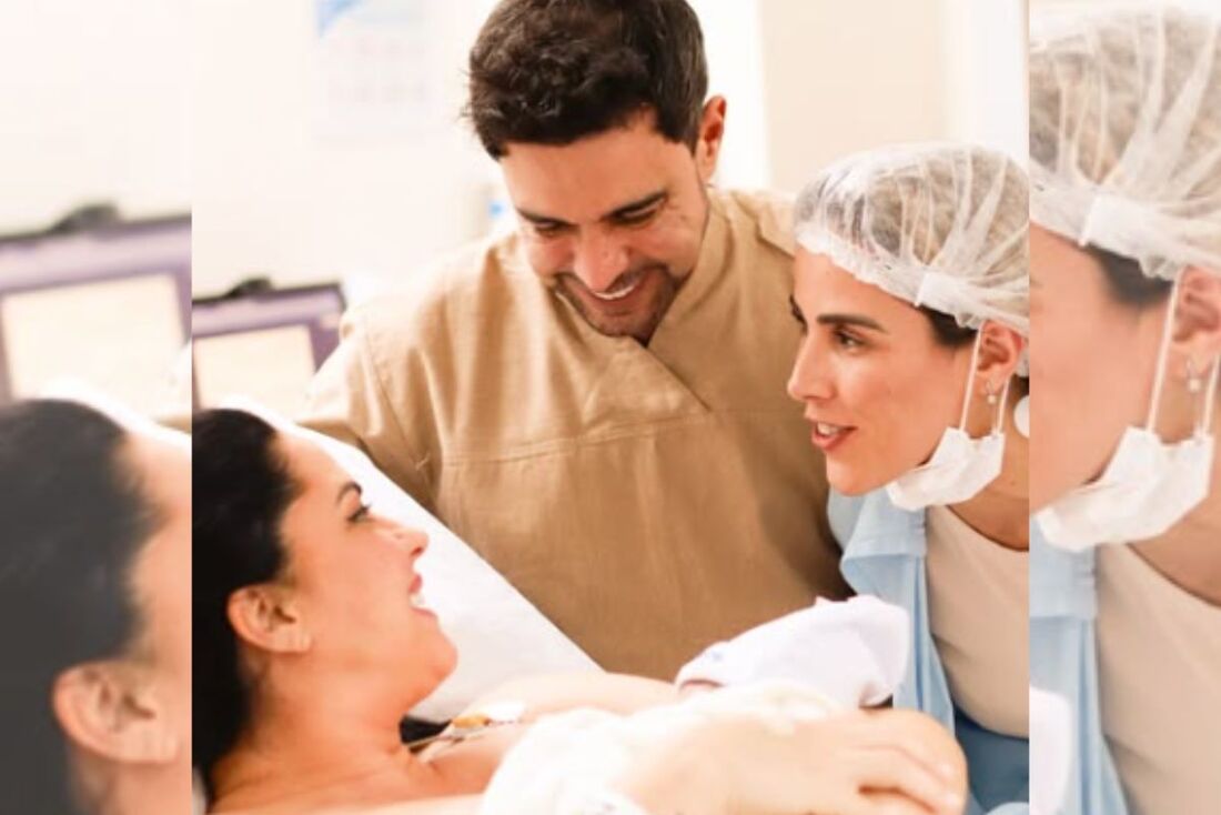 Wanessa Camargo com sua irmã recém-nascida, filha de Zezé e Graciele Lacerda