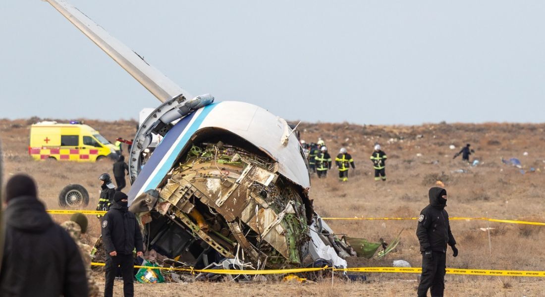 Avião cai no Cazaquistão