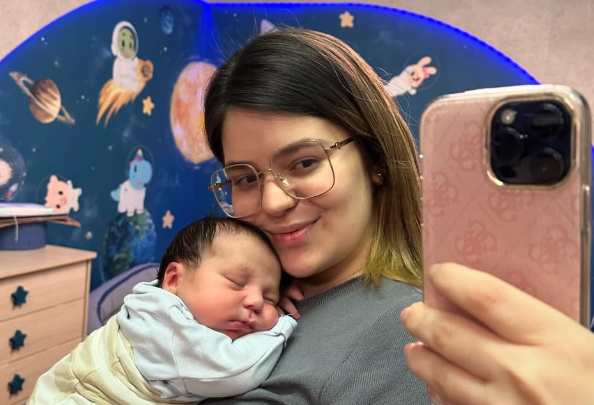 Viih Tube e Ravi, seu filho mais novo com o ex-BBB Eliezer