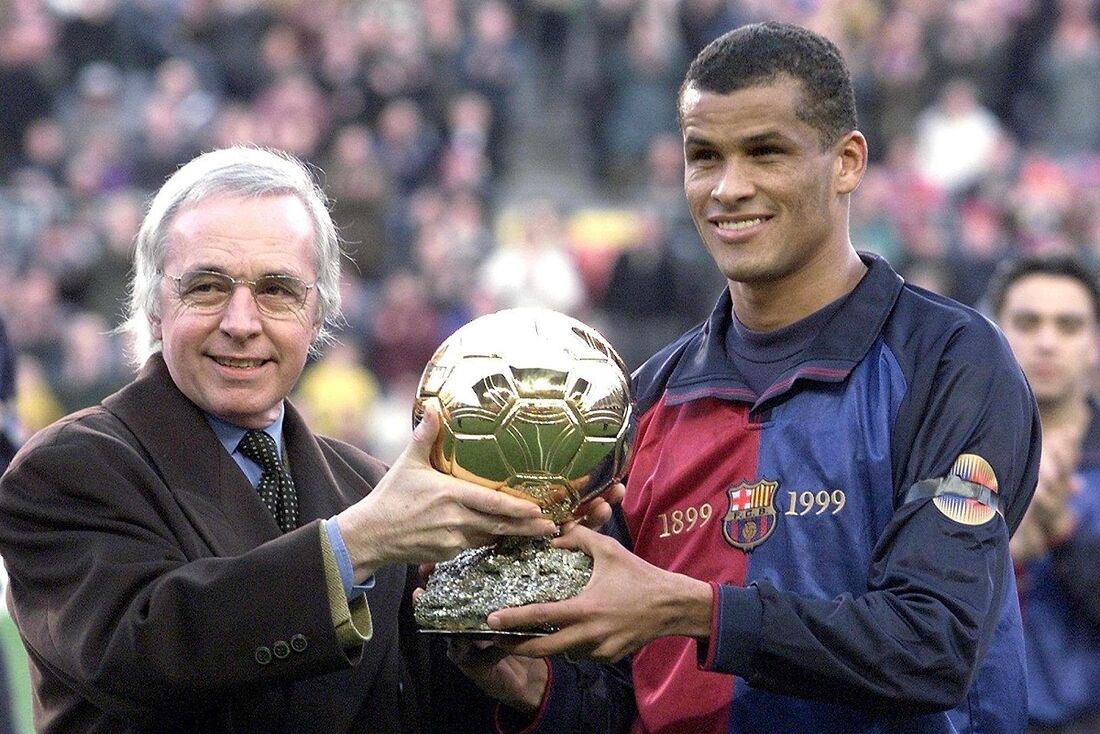 Rivaldo, eleito melhor do mundo em 1999