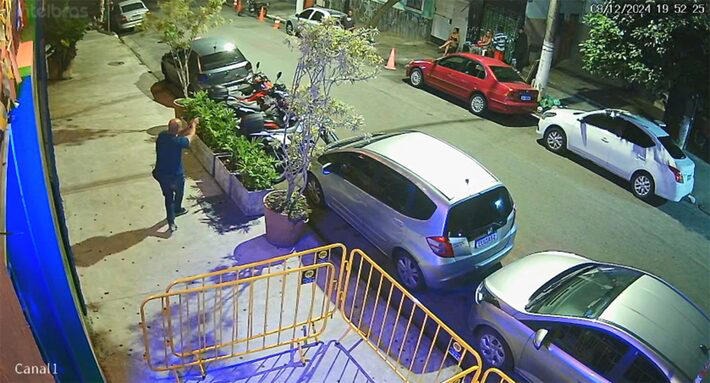 PM de folga mata homem que exibia réplica de arma de fogo na região central de SP Crédito